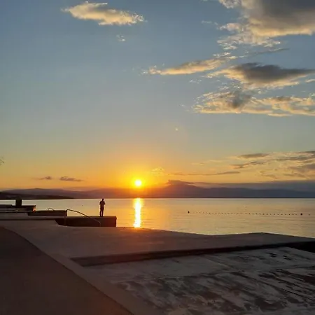 Mija 1 Apartmán Malinska