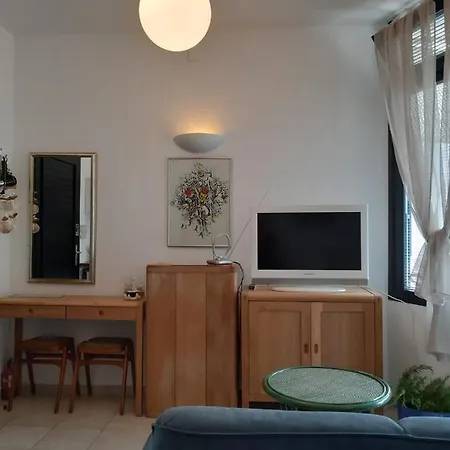 Apartman Mija 1 *